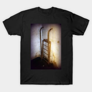 Battery Mishler ladder going nowhere T-Shirt